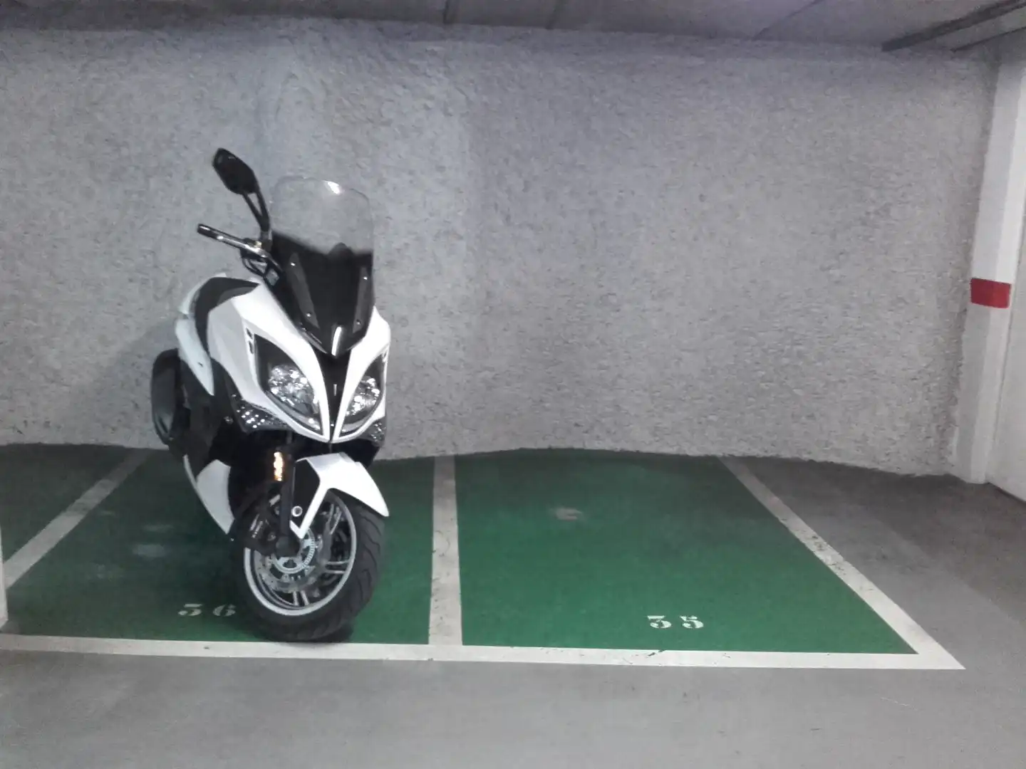 Parkplatz von Garage zur Miete in El Masnou