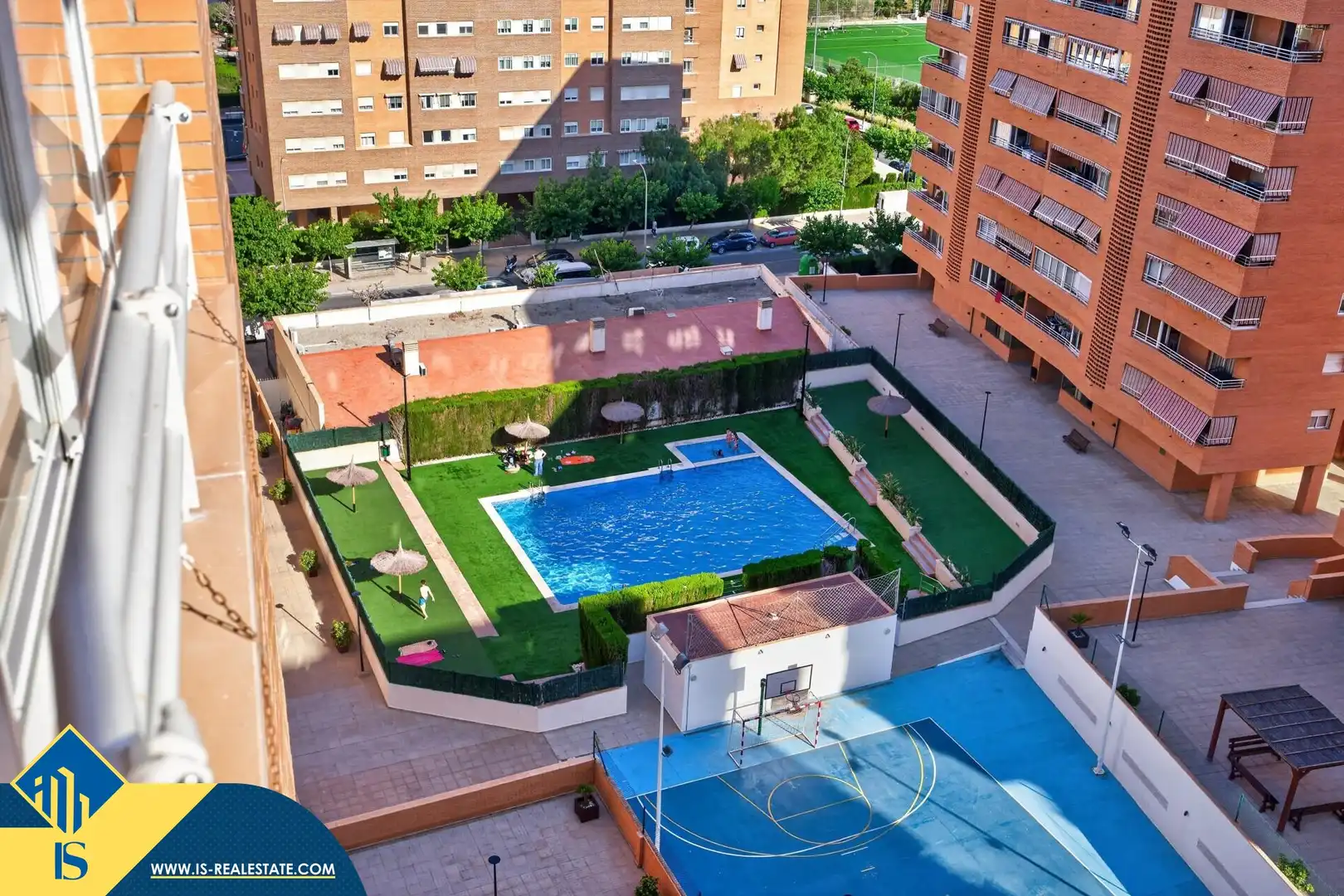 Swimming pool of Flat for sale in Alicante / Alacant  with Air Conditioner, Terrace and Storage room