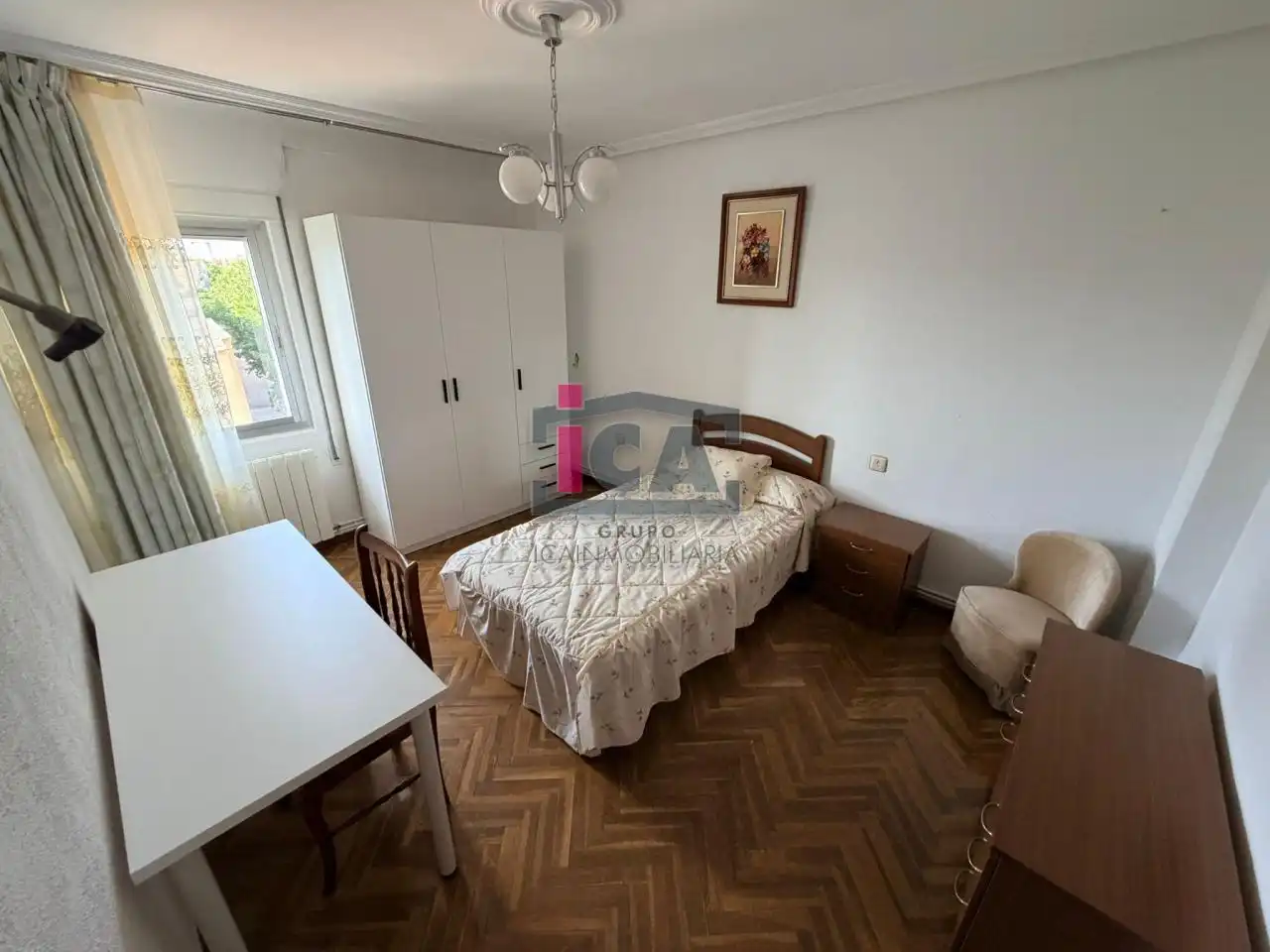Bedroom of Flat for rent in Cáceres  with Air Conditioner, Heating and Parquet flooring