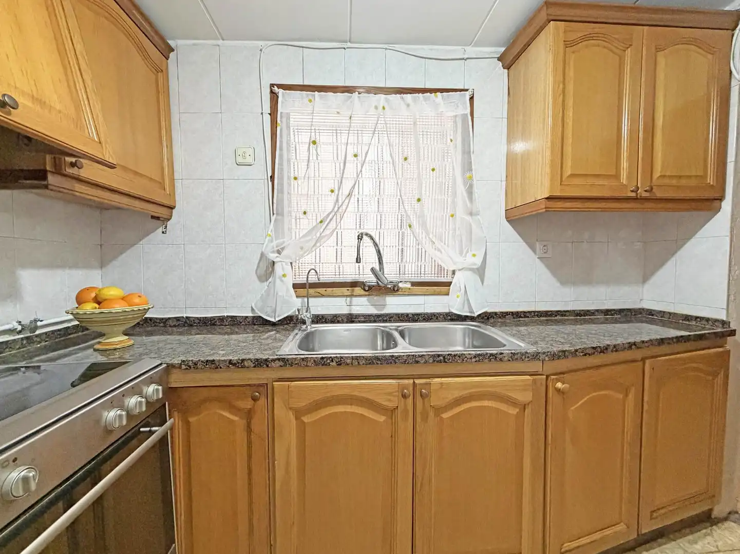 Cocina de Casa adosada en venta en Sabadell con Calefacción y Terraza