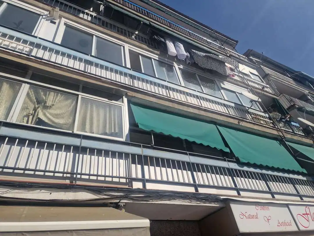 Vista exterior de Pis en venda en Coslada amb Terrassa i Traster