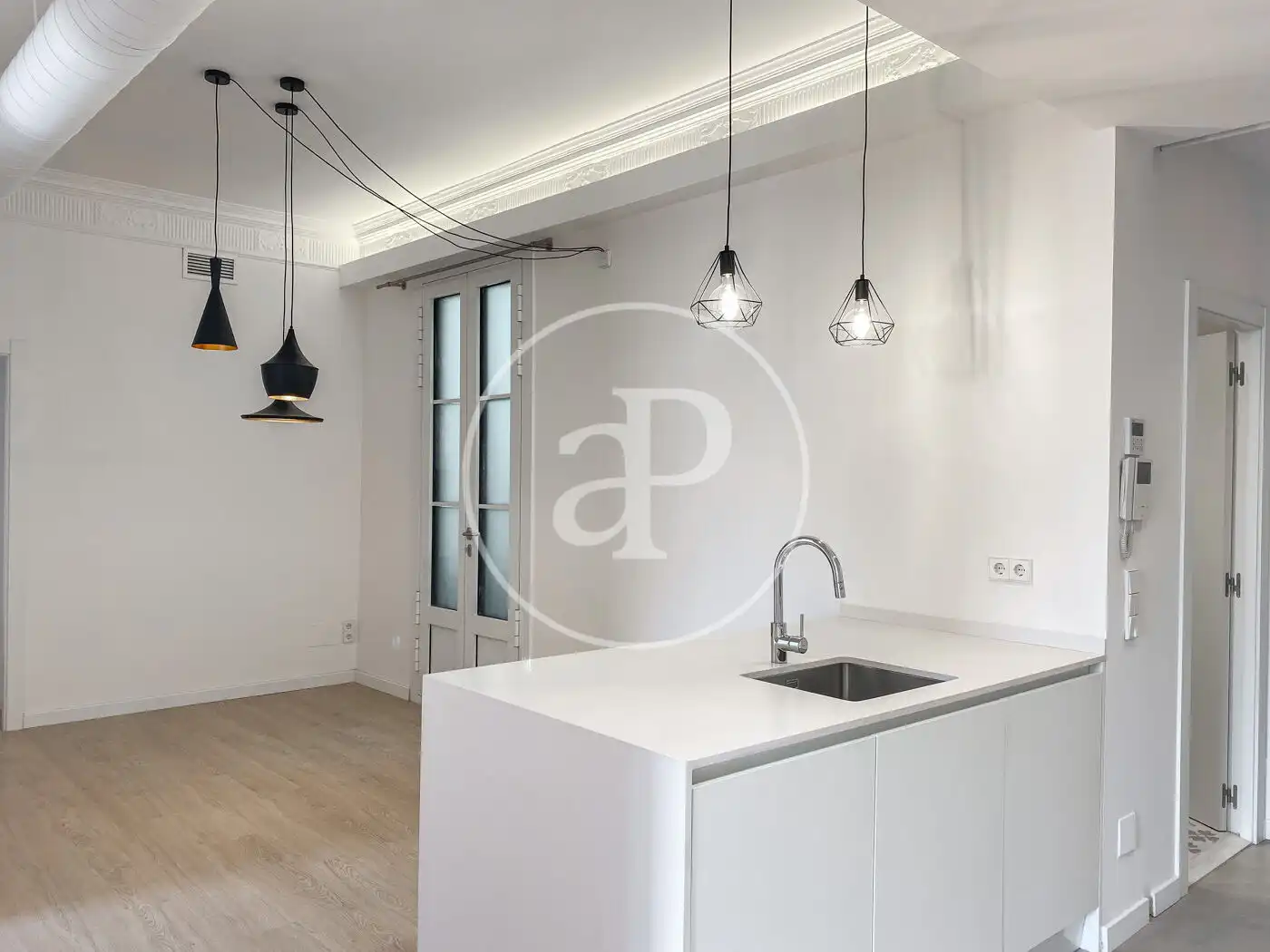 Kitchen of Flat for rent in Barcelona  with Air Conditioner, Heating and Balcony