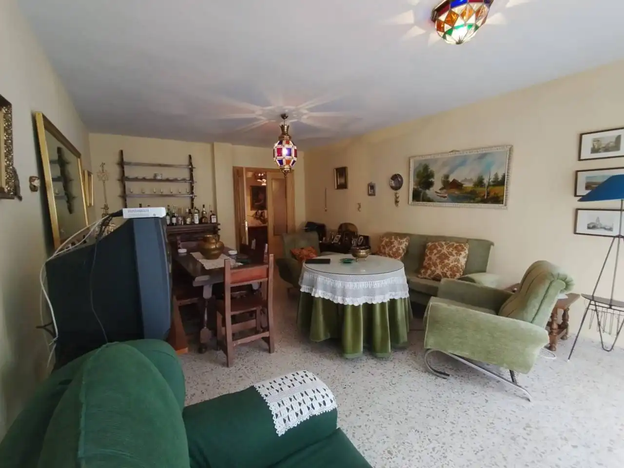 Wohnzimmer von Wohnung zum Verkauf in Montefrío mit Möbliert