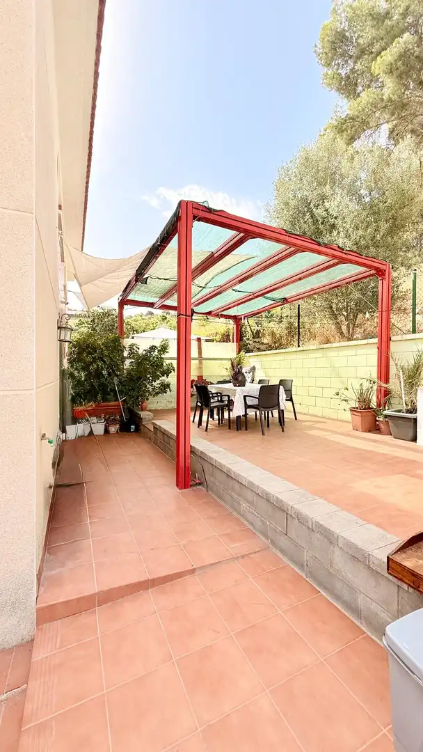 Terrassa de Casa adosada en venda en Calafell amb Aire condicionat, Calefacció i Jardí privat