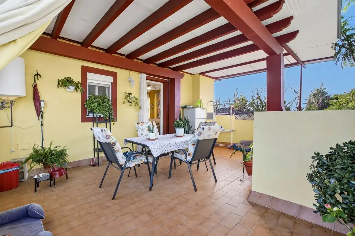 Adosado con terraza en venta en Calle Residencial Ciudad de Cádiz, imagen 4