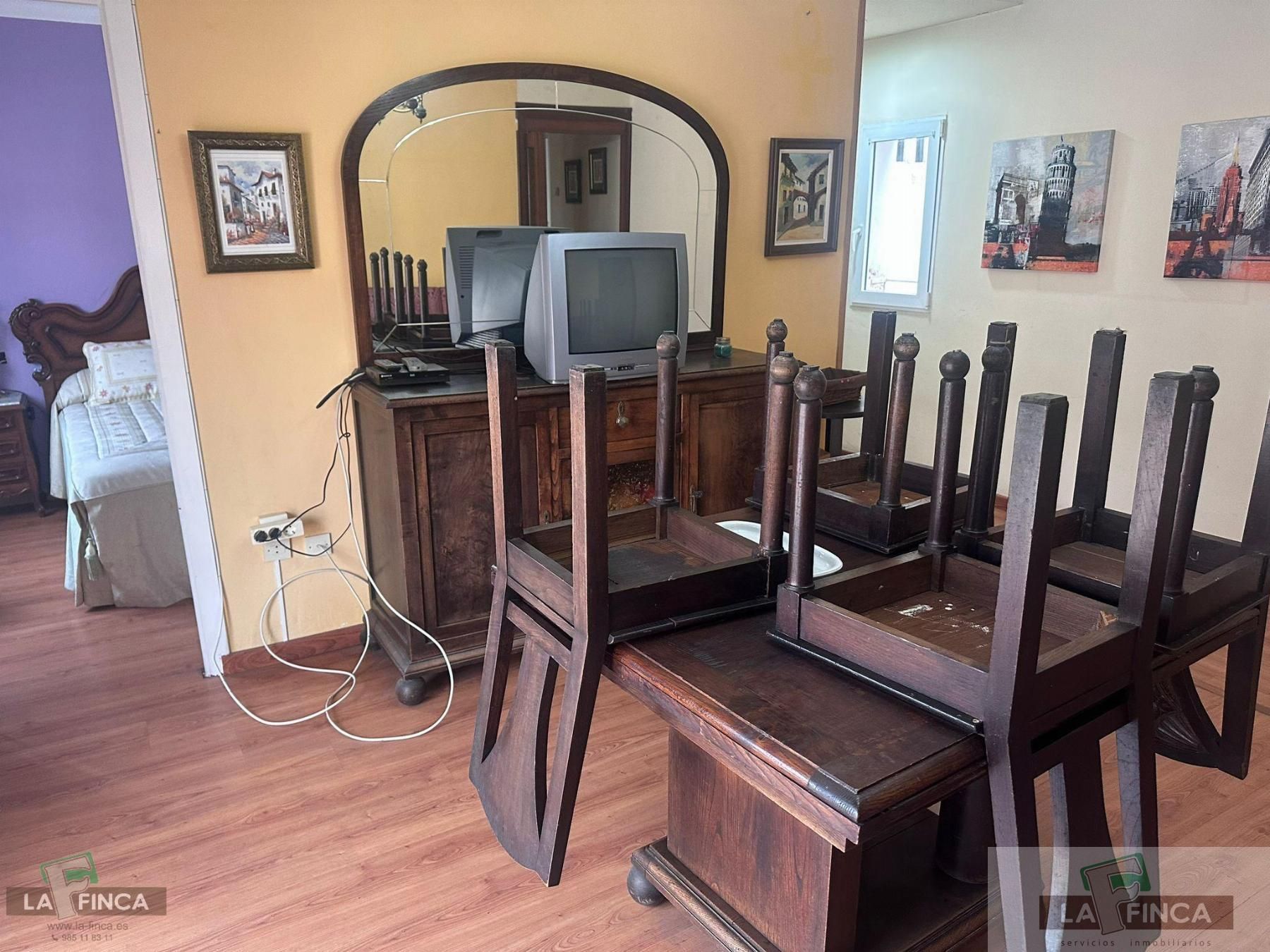 Dining room of Flat for sale in Oviedo   with Heating and Terrace