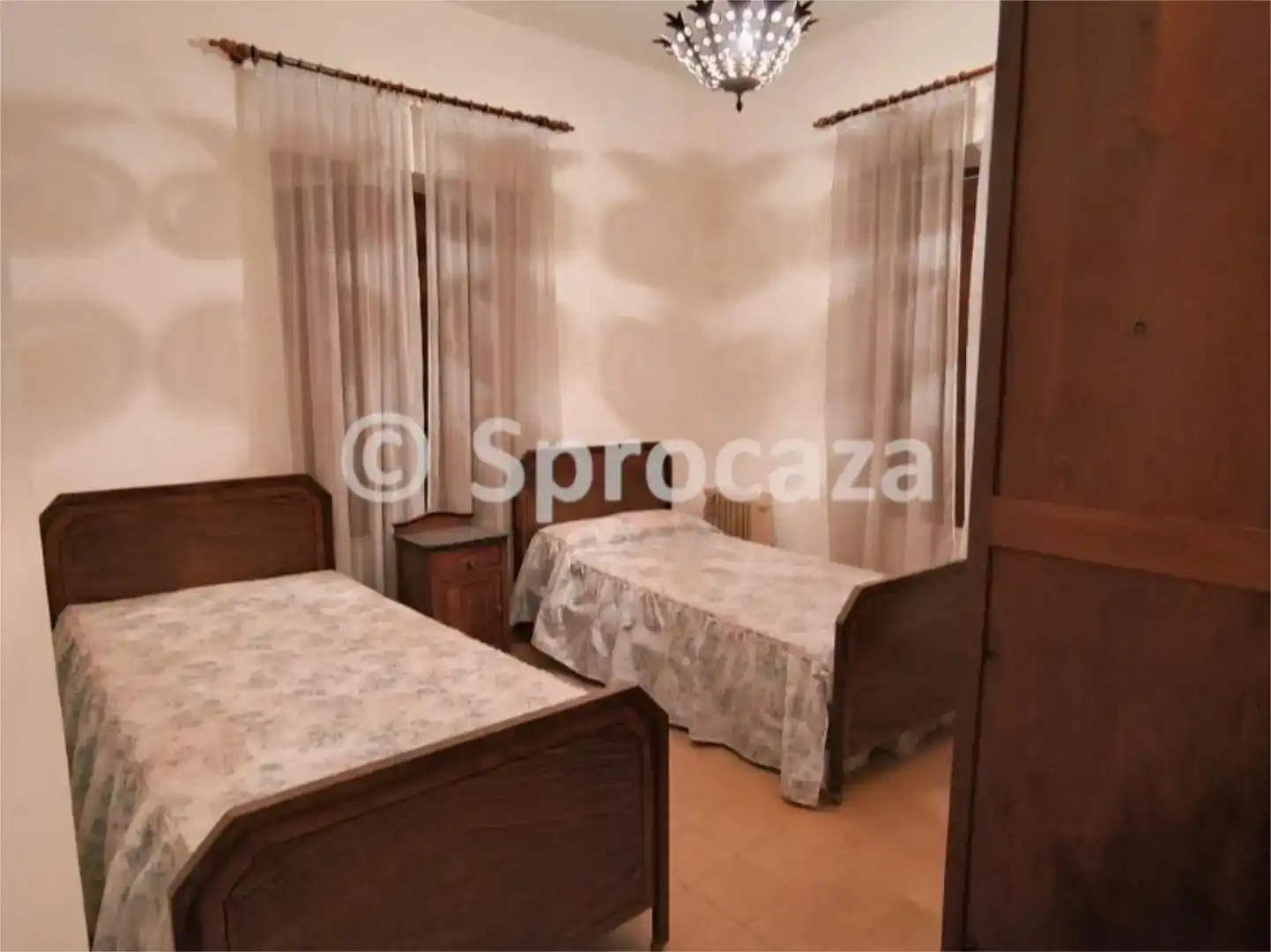 Habitación de Casa adosada en venta en Lagartera