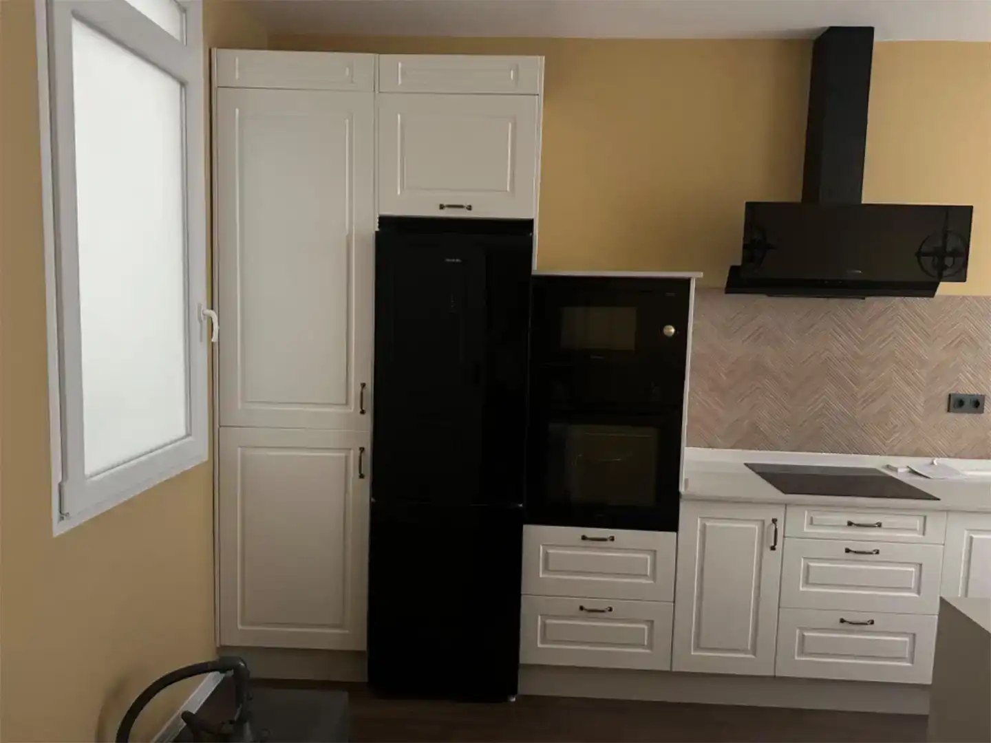 Küche von Wohnung zur Miete in Ferrol mit Abstellraum und Möbliert