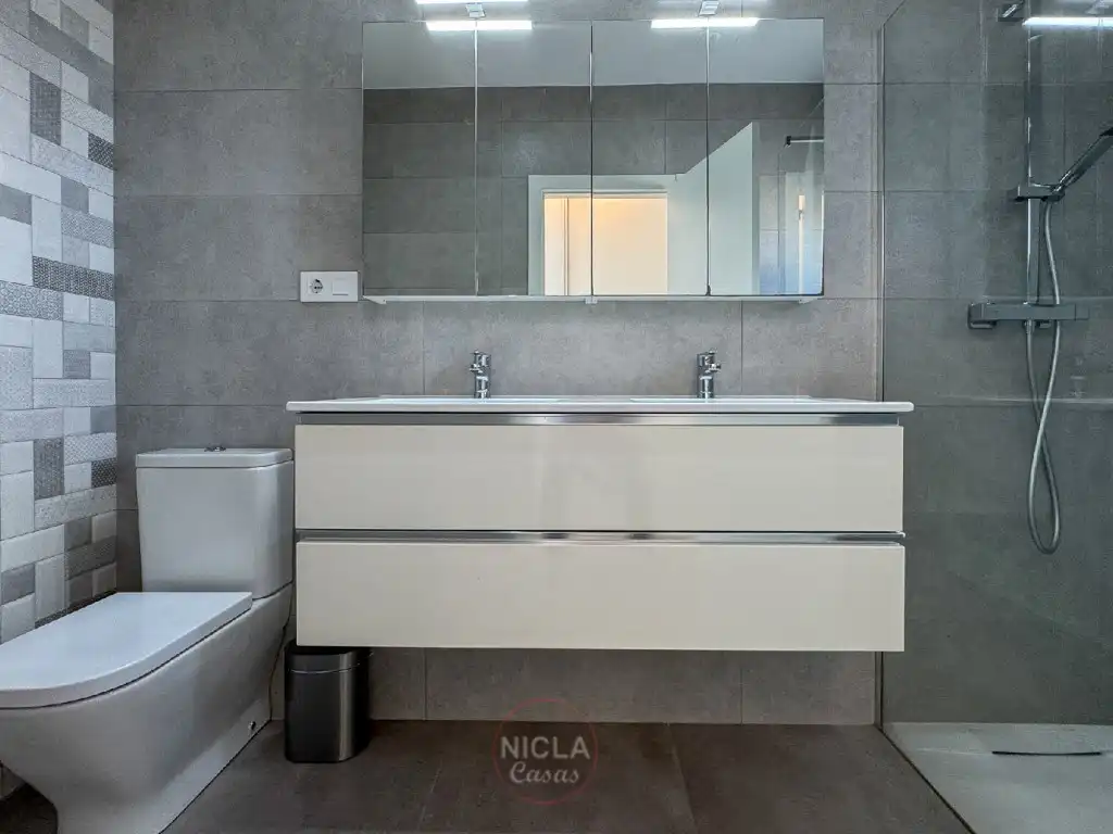 Casa con piscina en venta en Calle Olmos (Hn), imagen 33