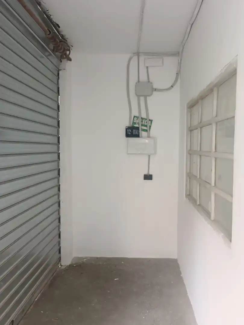 Business premises for sale in Plaza Xúquer, imagen 7