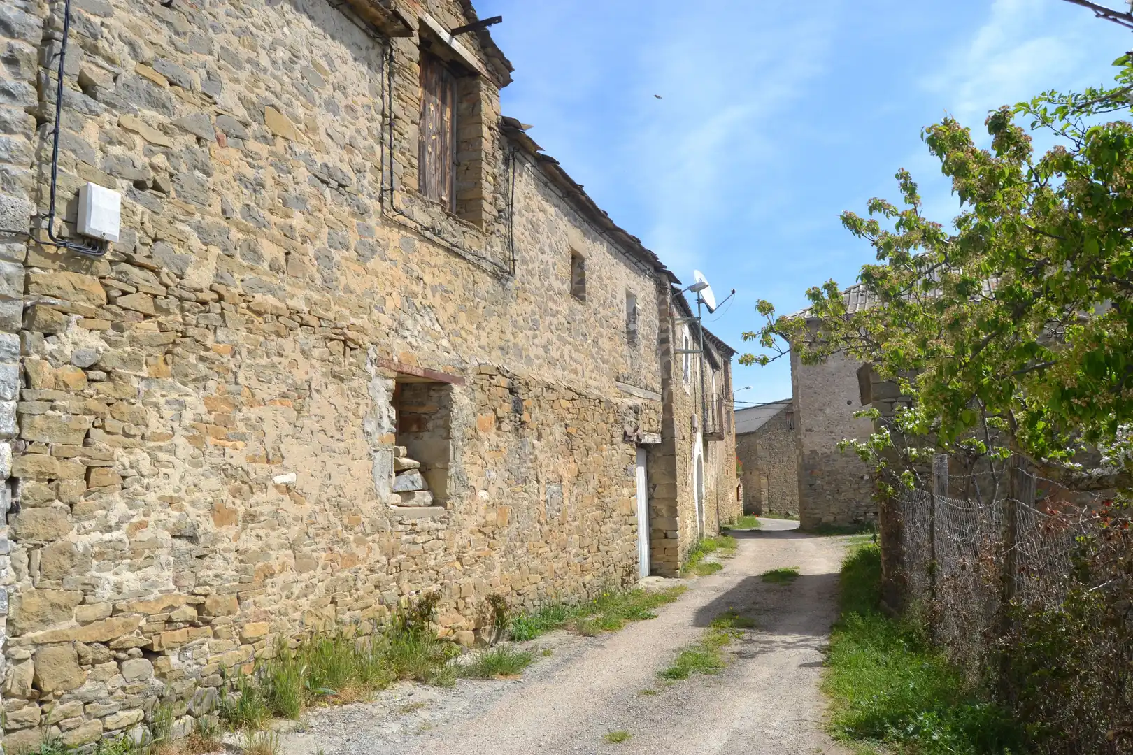 Exterior view of Country homes for sale in Sabiñánigo  with Private garden