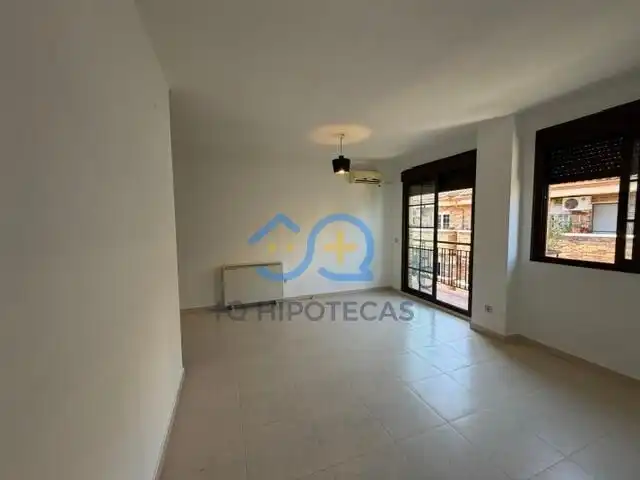 Living room of Attic for sale in Yuncos  with Air Conditioner, Heating and Terrace