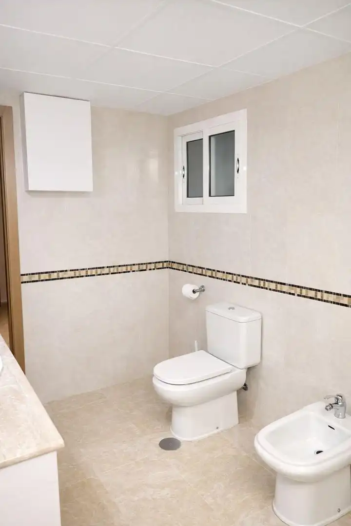 Bathroom of Flat for sale in Murcia  with Private garden and Storage room