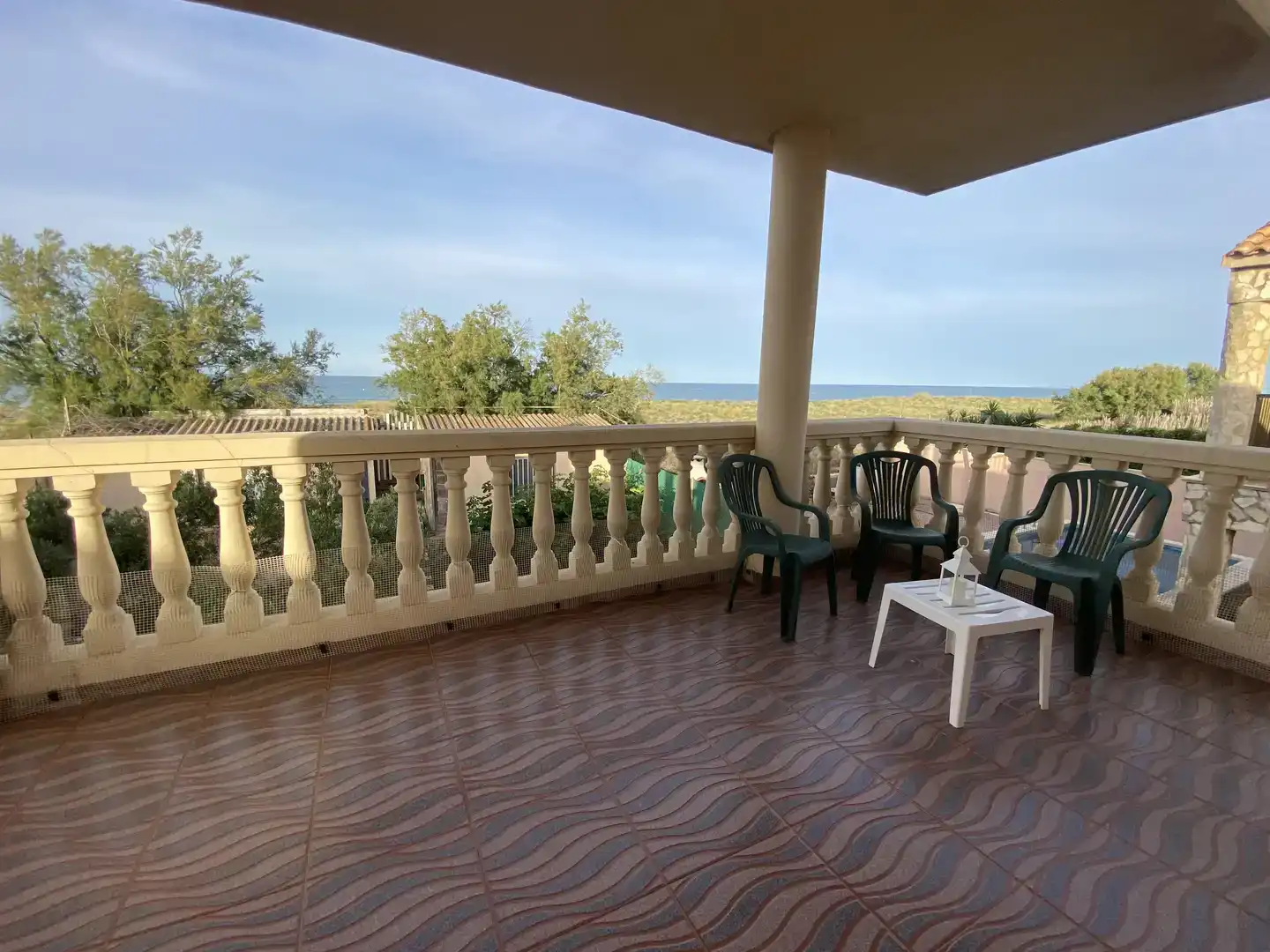 Terraza de Casa o chalet de alquiler en Tavernes de la Valldigna con Jardín privado y Amueblado
