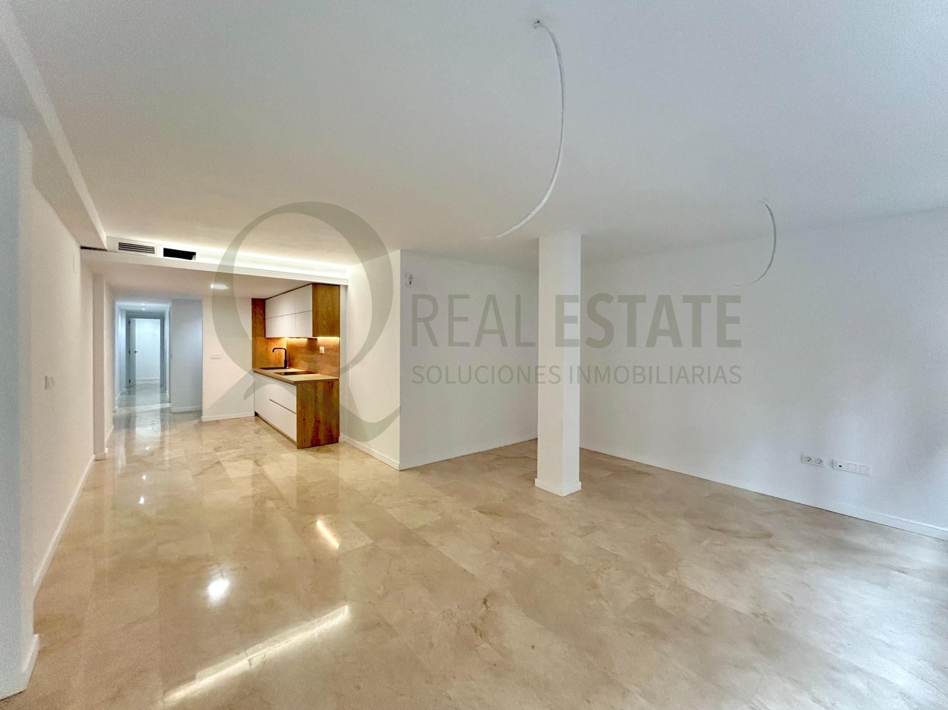 Vista exterior de Planta baixa en venda en Alicante / Alacant amb Aire condicionat i Terrassa