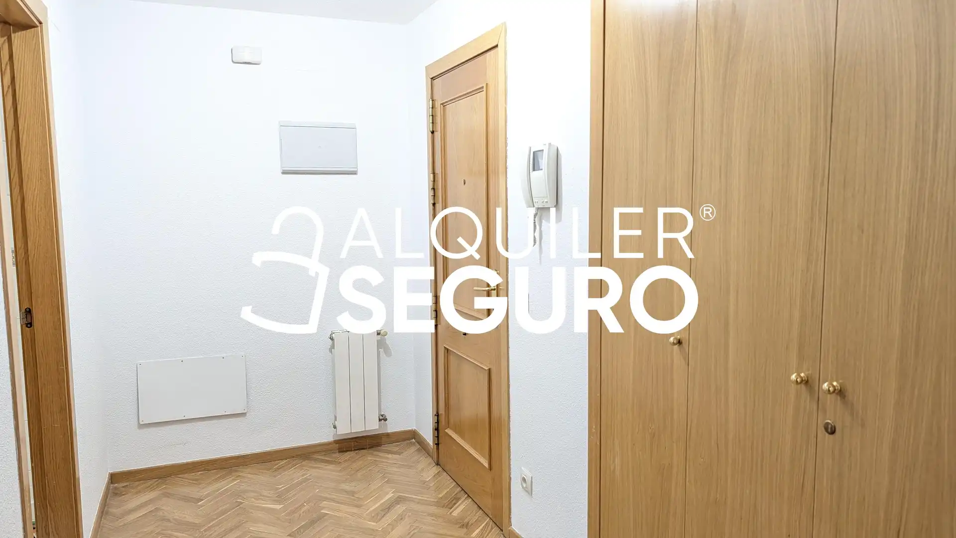 Bedroom of Flat for rent in Madrid  with Air Conditioner, Heating and Terrace
