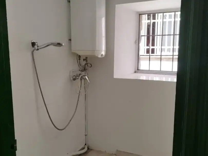 Bany de Local de lloguer en Allariz