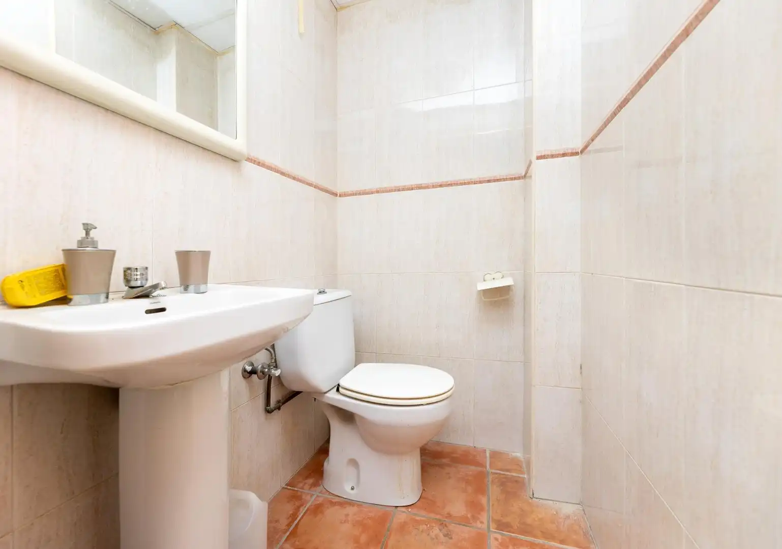 Badezimmer von Geschaftsraum zum Verkauf in Granada