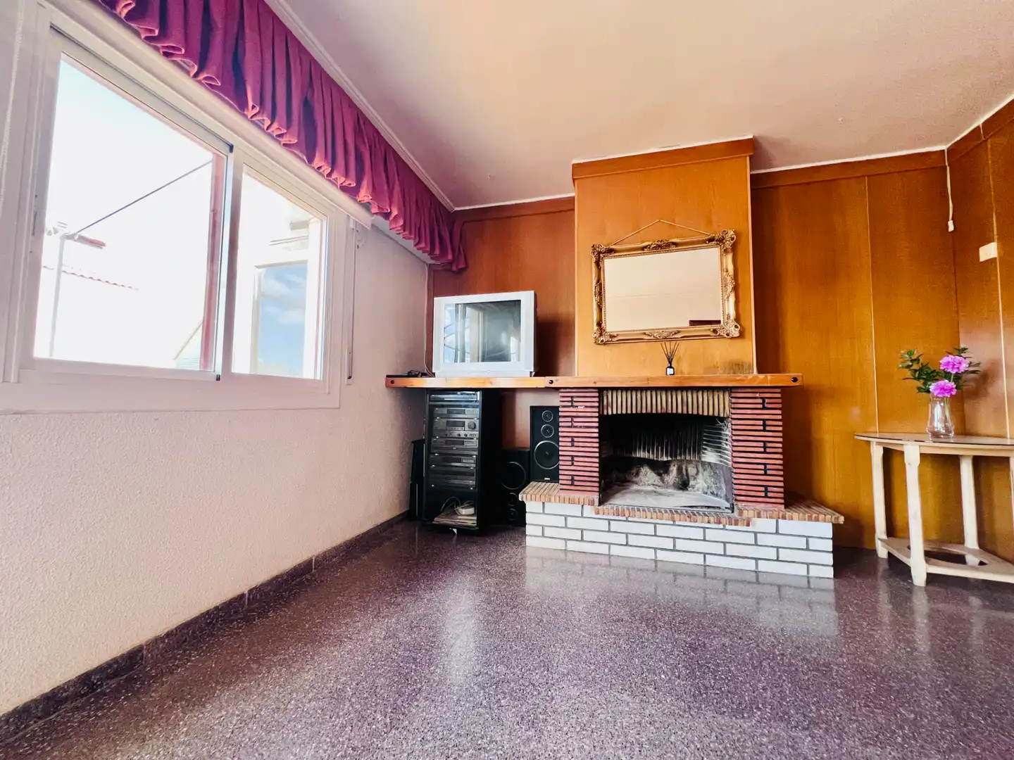 Sala de estar de Ático en venta en Petrer con Terraza y Horno