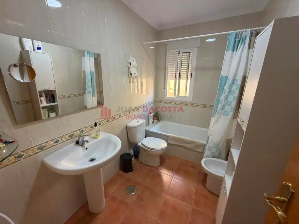 Bathroom of Detached homes for sale in Islantilla
