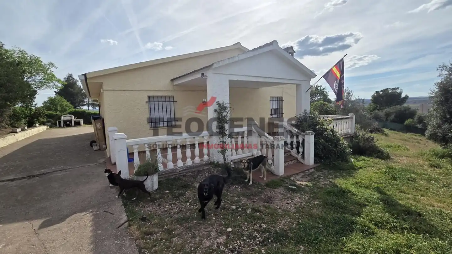 Casa en venda a Aliaga