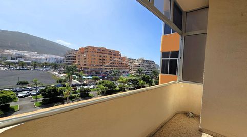 Foto 2 de Piso en venta en Los Cristianos, Arona