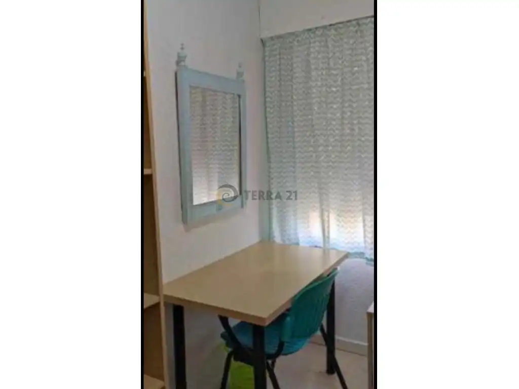 Habitación de Piso de alquiler en Jaén con Amueblado