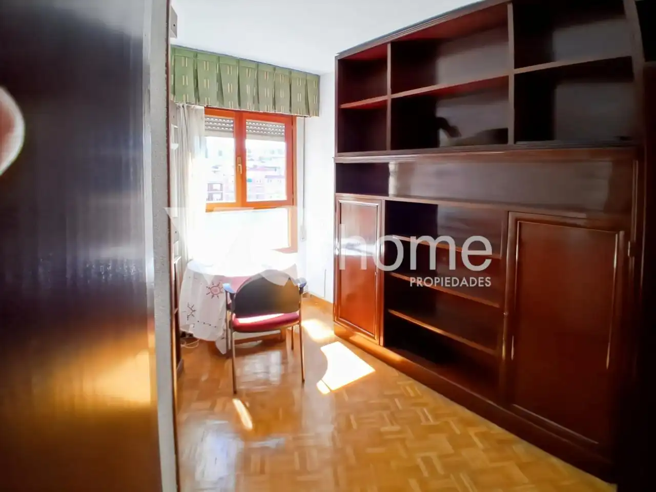 Flat for sale in Madrid  with Air Conditioner, Heating and Terrace