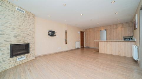 Foto 2 de Piso en venta en Urbanizacion Los Valles, Los Valles, Madrid