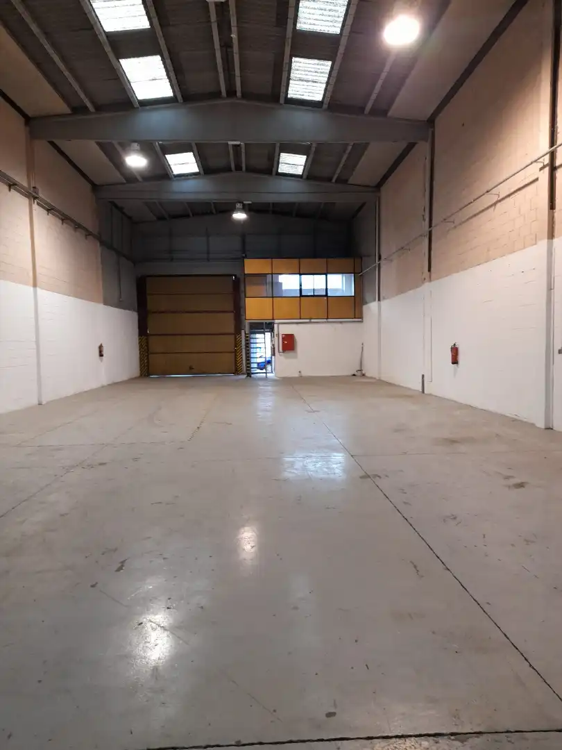 Fabrikhallen zur Miete in Can Casablanques