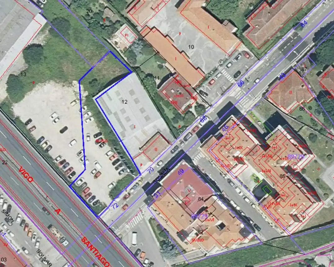 Terreny residencial en venda a ROSALIA DE CASTRO
