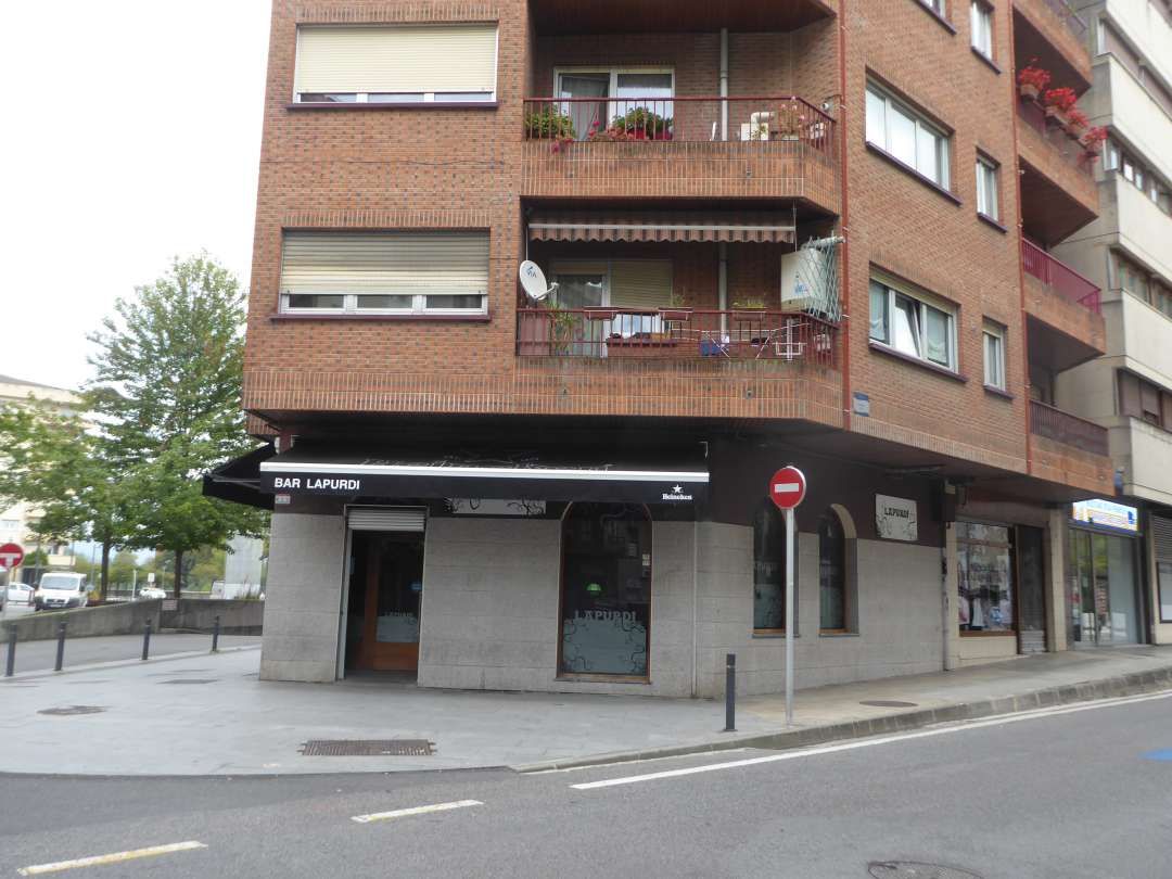 Vista exterior de Local en venta en Tolosa con Aire acondicionado