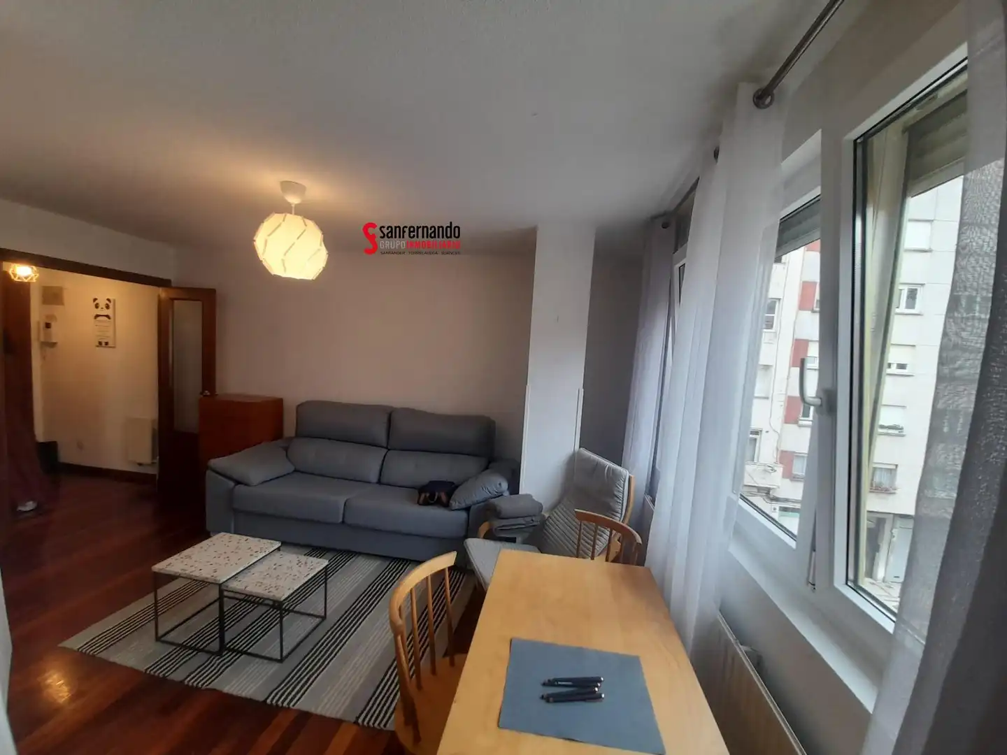 Wohnzimmer von Wohnung zur Miete in Santander mit Heizung, Parkett und Terrasse