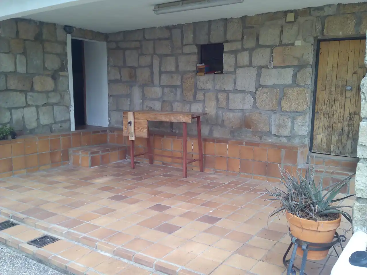 Terrassa de Casa o xalet en venda en Villa del Prado amb Aire condicionat, Calefacció i Jardí privat