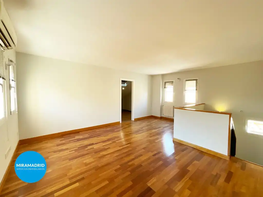 Detached homes for rent in Paracuellos de Jarama  with Air Conditioner and Swimming Pool