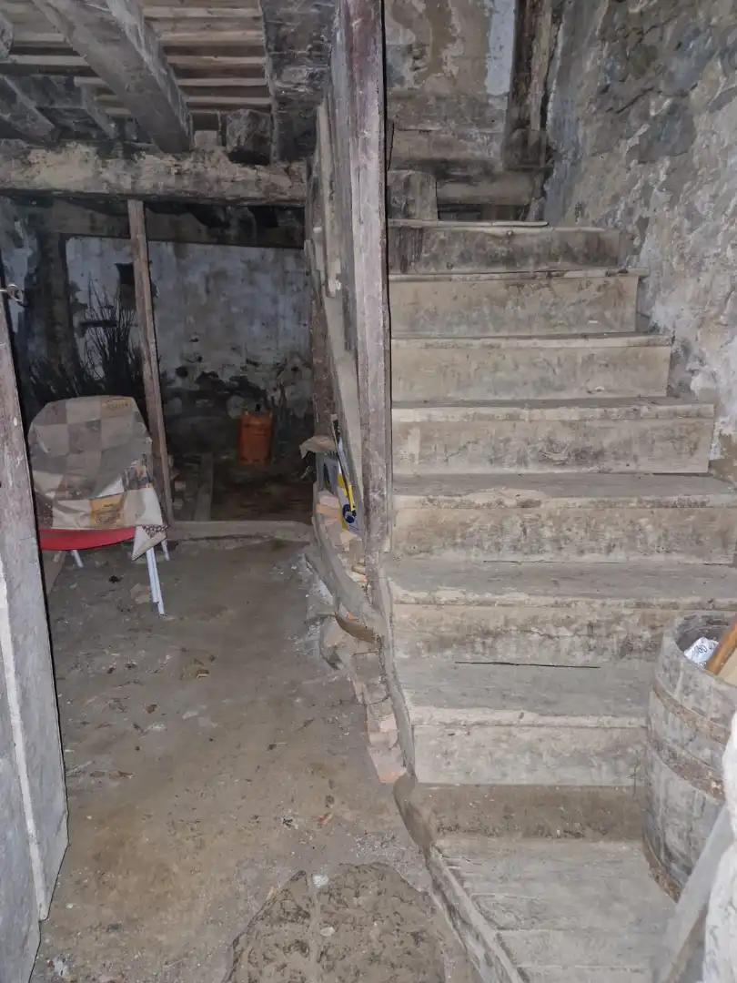 Casa adosada en venta en Vega de Liébana con Terraza, Trastero y Balcón
