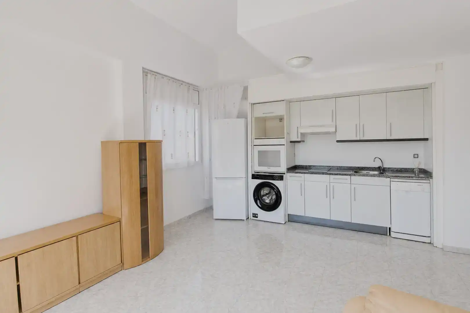Cocina de Dúplex en venta en Lloret de Mar con Aire acondicionado y Piscina