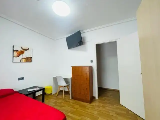 Habitación de Piso para compartir en Elche / Elx con Aire acondicionado, Terraza y Amueblado