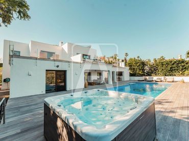 Villa con piscina in vendita a Paichi