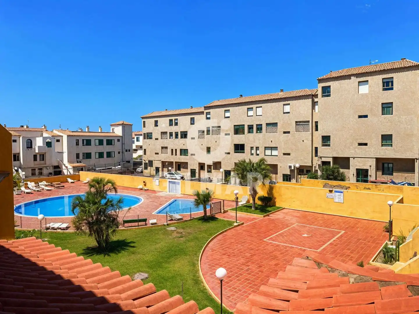 Vista exterior de Piso en venta en Arona con Amueblado y Balcón