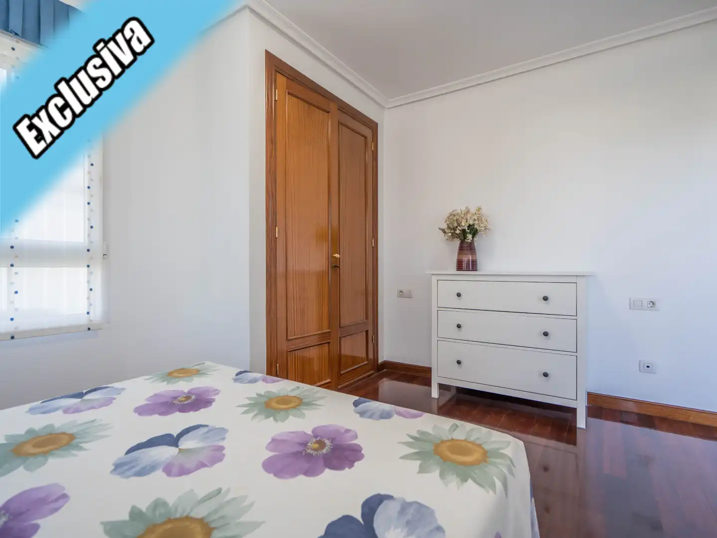 Dormitori de Casa o xalet en venda en Bárcena de Cicero amb Calefacció, Jardí privat i Terrassa