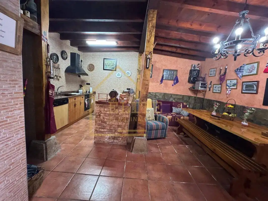 Kitchen of Houses for sale in Castro-Urdiales  with Air Conditioner, Heating and Storage room