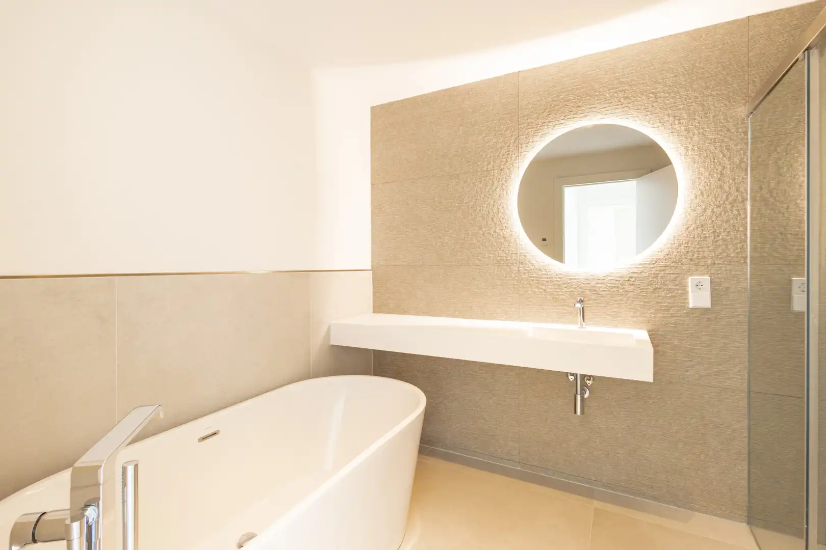 Baño de Casa adosada en venta en Marbella con Aire acondicionado, Jardín privado y Terraza