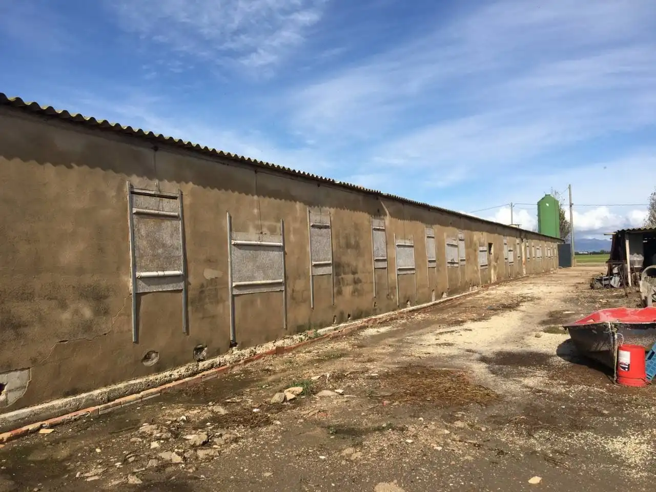 Exterior view of Industrial buildings for sale in Amposta