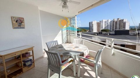 Foto 3 de Piso en venta en Calderón de la Barca, 6, Salatar, Roses