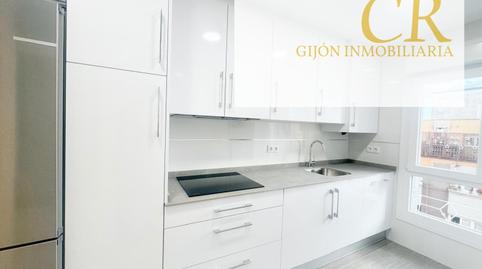 Foto 4 de Piso en venta en Calle Andalucía, Pumarín, Gijón