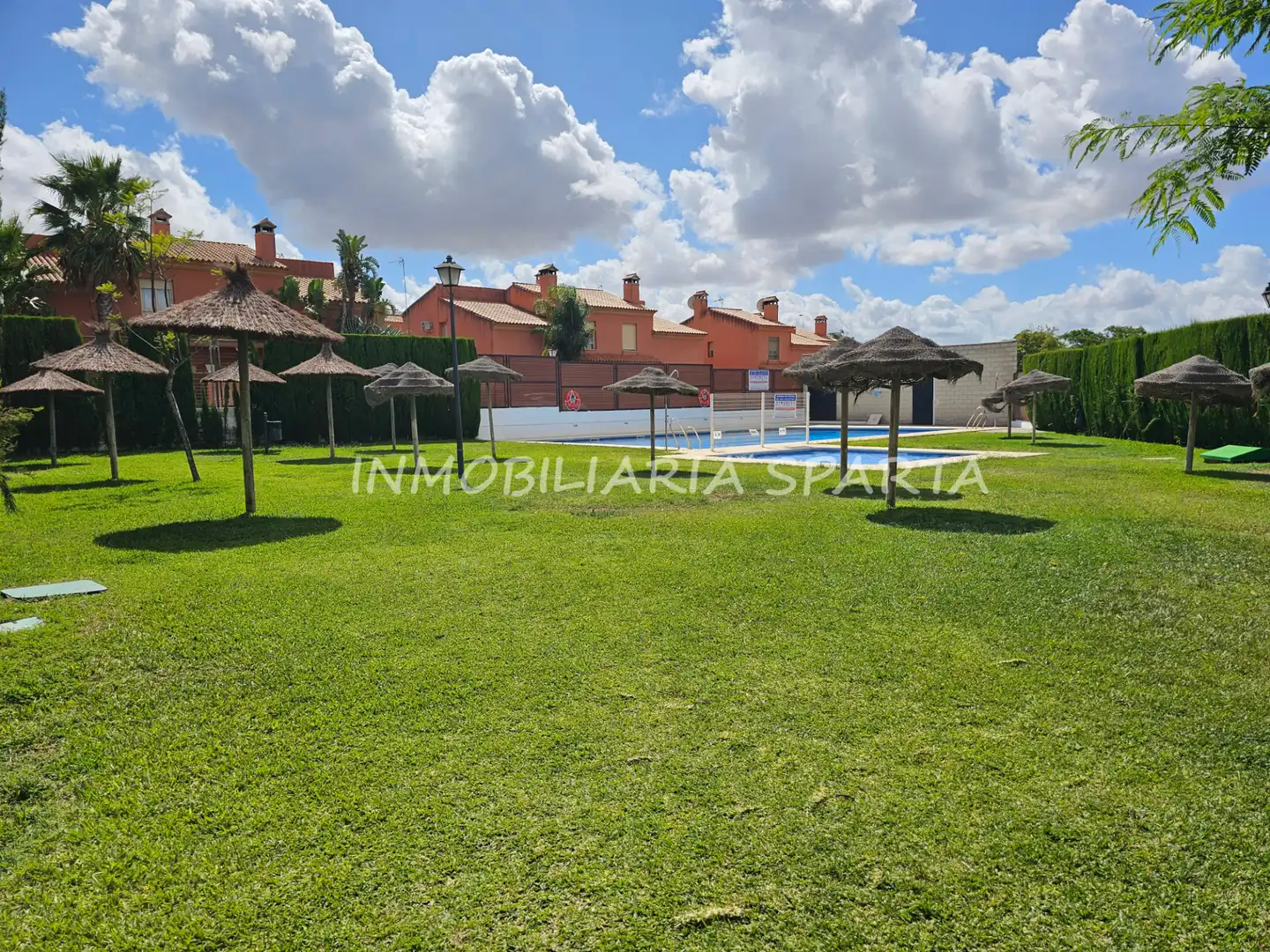 Attic for rent in Avenida Presidente Adolfo Suarez, 2, Sanlúcar la Mayor