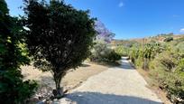 Vista exterior de Finca rústica en venda en Mijas amb Jardí privat i Terrassa
