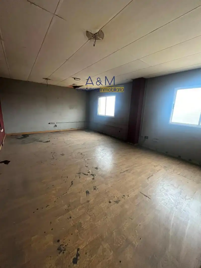 Industrial building for sale in Cerezo, imagen 11