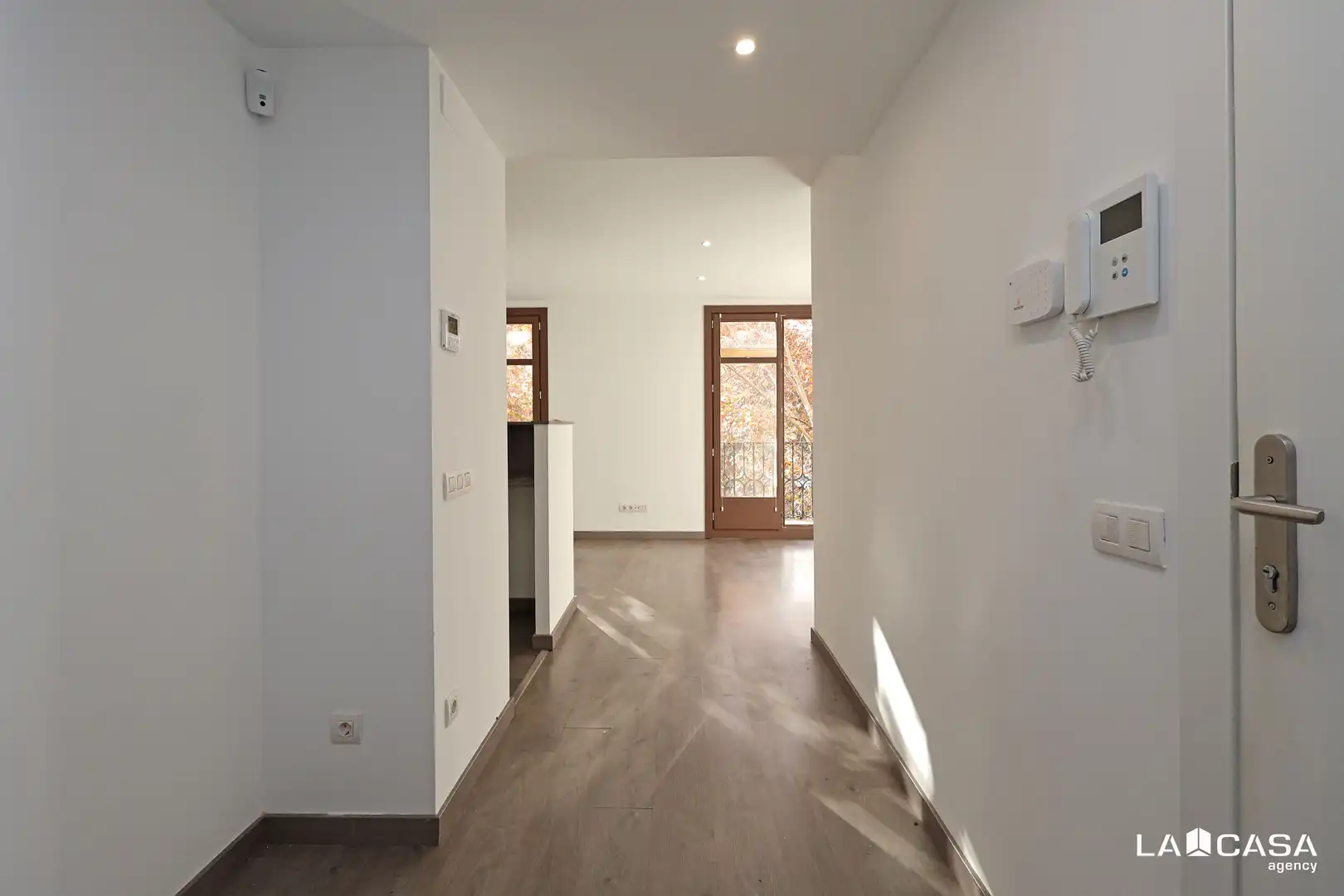 Appartamento con terrazza in vendita a Avinguda del Paral·lel, imagen 17